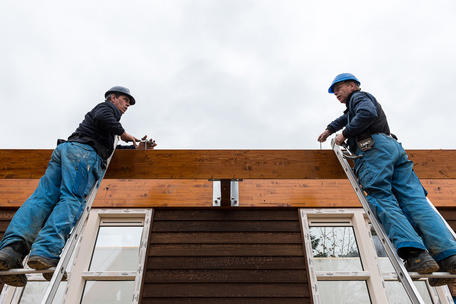 Fotoreportage bouw plaatsing woningen