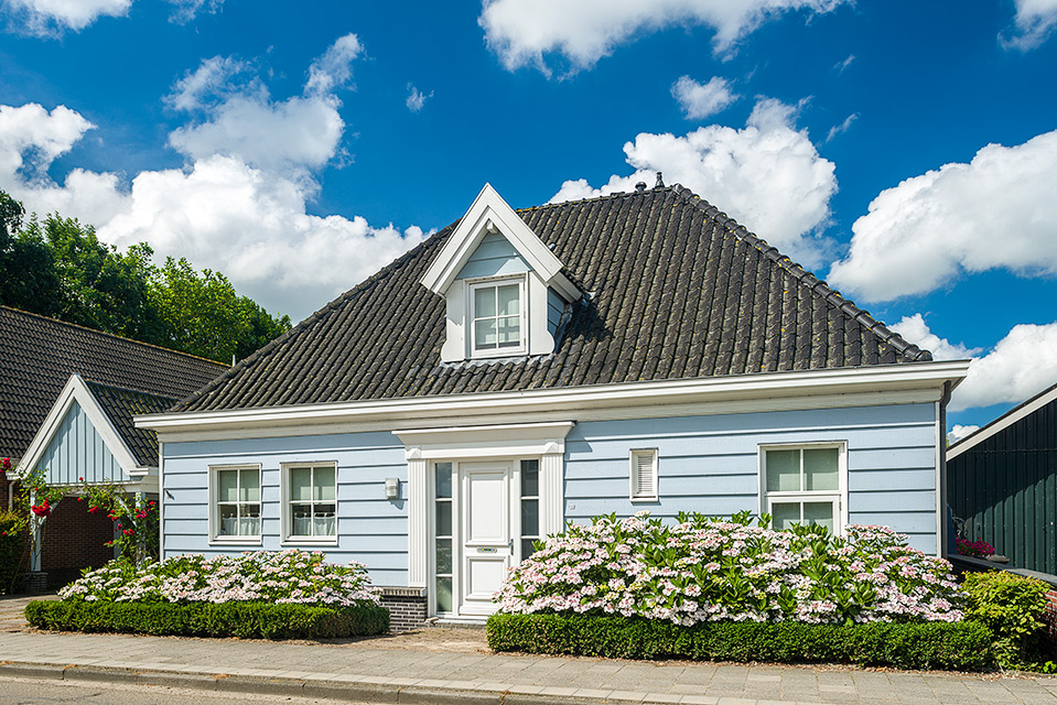 Woningfoto van een houten huis in Amerikaanse stijl